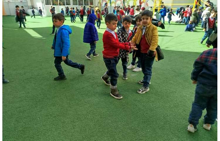 زنگ تفریح شاد 15