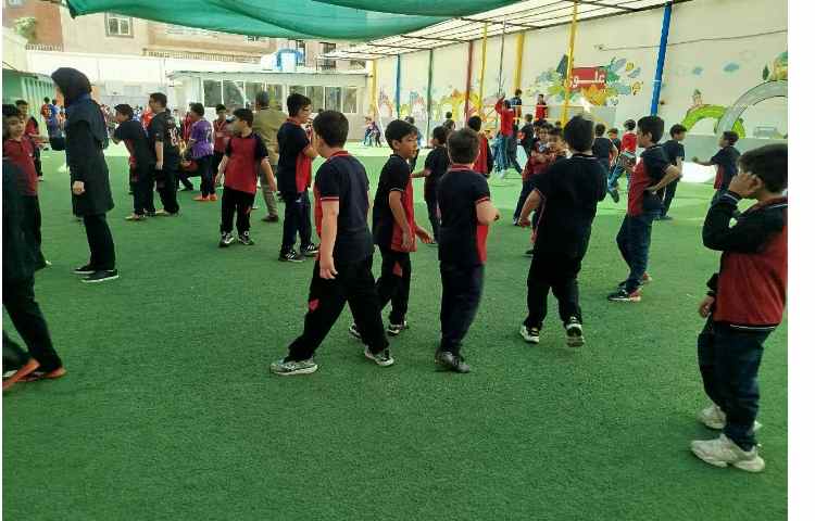 زنگ تفریح شاد 8