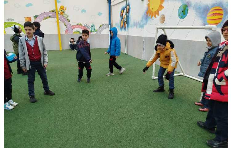 زنگ تفریح شاد 9