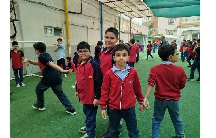 زنگ تفریح شاد 9