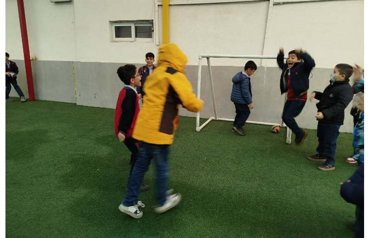 زنگ تفریح شاد