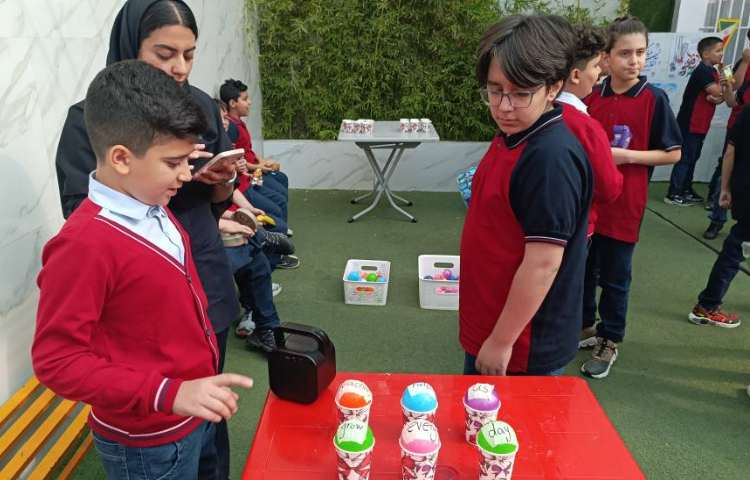 زنگ تفریح، غوطه وری 1