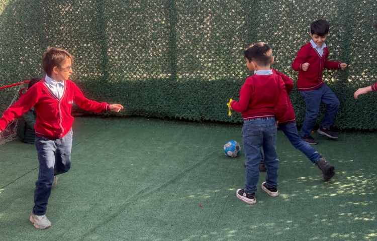 زنگ تفریح فقط زمان استراحت نیست؛ فرصتی است برای دیدن، شنیدن و کنار هم بودن 4