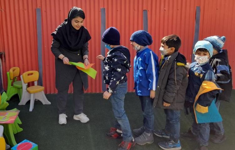 زنگ تفریح های شاد زبانی دبستان علوی 2