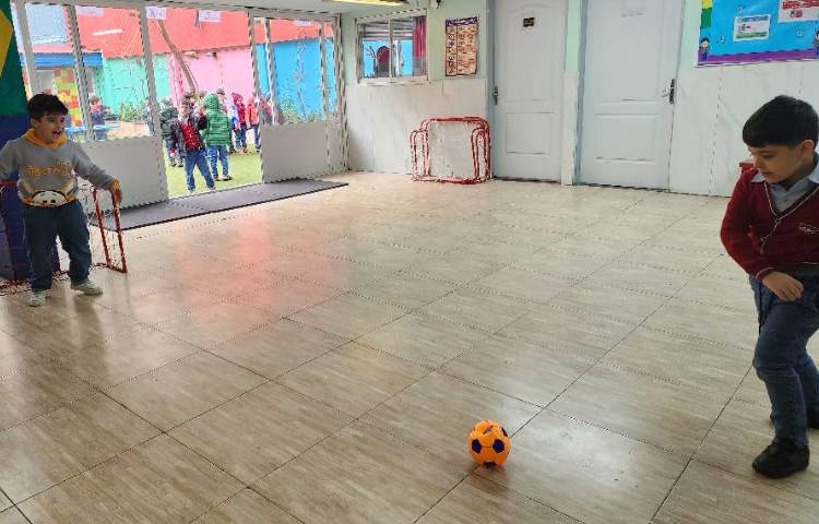 زنگ تفریح هیجان انگیز 4