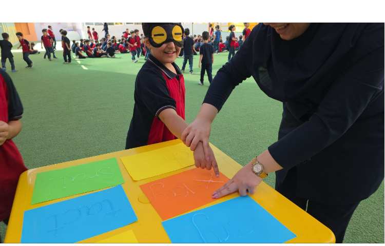 زنگ تفریح و بازی زبانی 7