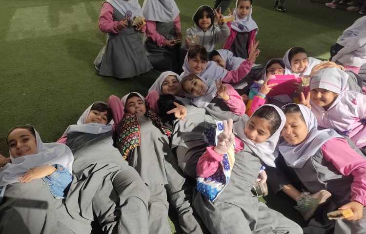 زنگ تفریح و شادکامه 2