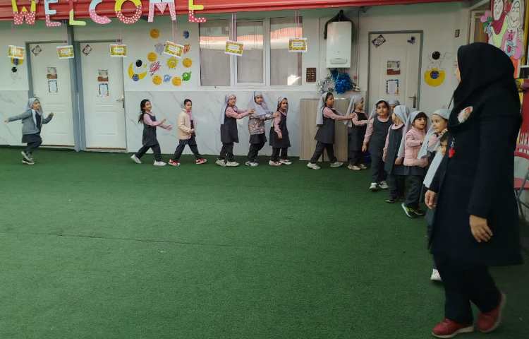 زنگ تفریح پیش دبستان 2