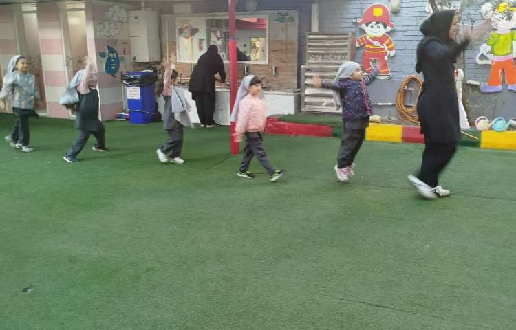 زنگ تفریح پیش دبستان 3