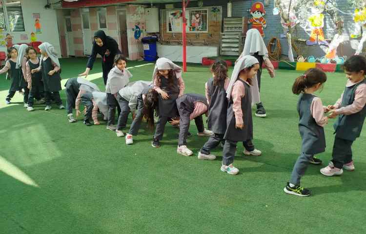 زنگ تفریح پیش دبستان 4