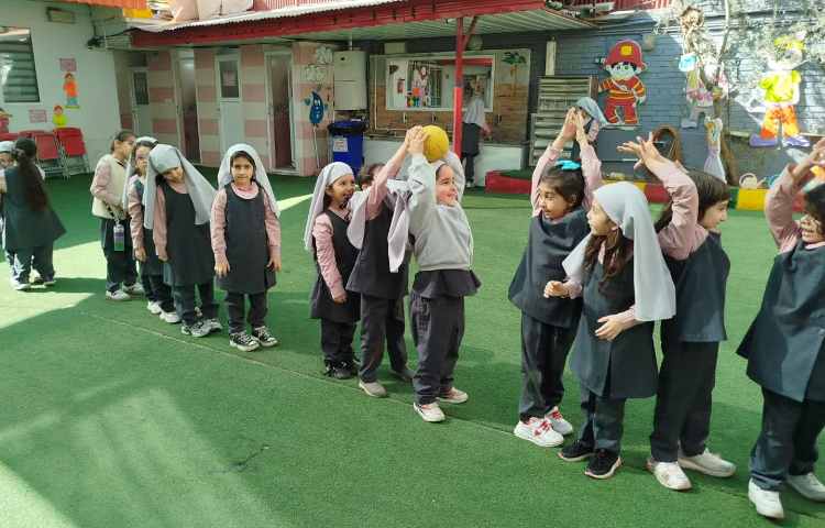 زنگ تفریح پیش دبستان 5