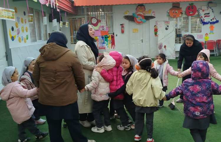 زنگ تفریح پیش دبستان 6