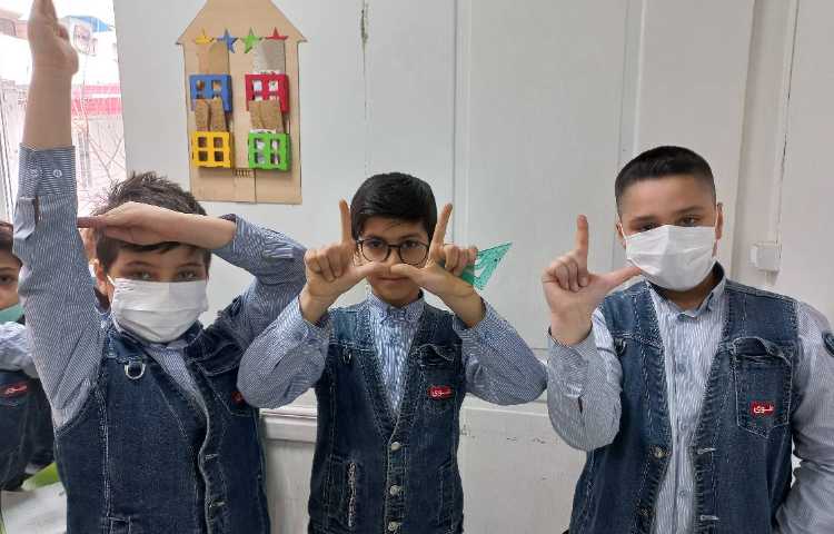 زنگ جذاب ریاضی و تدریس انواع خط های متقاطع و موازی 1