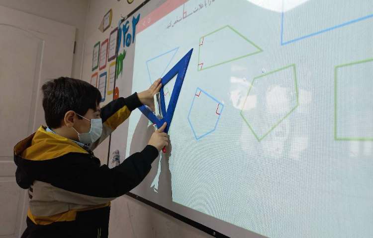 زنگ جذاب ریاضی و تدریس انواع خط های متقاطع و موازی 2