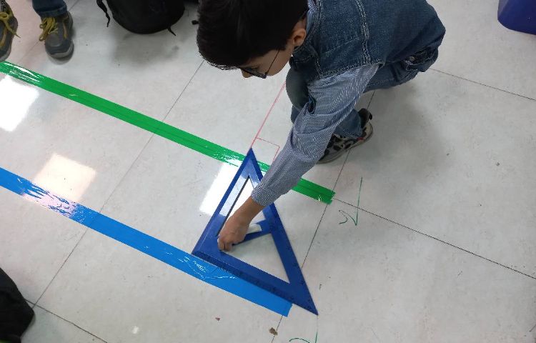 زنگ جذاب ریاضی و تدریس انواع خط های متقاطع و موازی 4