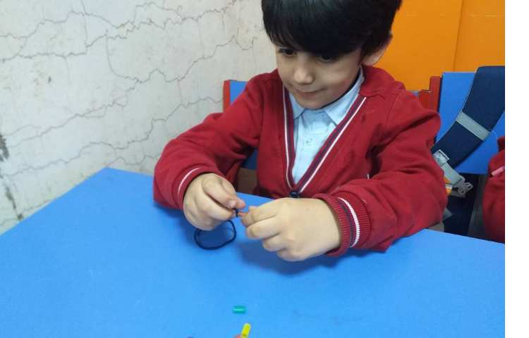 زنگ خوانداری آموزش هم آغاز صدای " د" ایجاد انگیزه ساخت دستبند با نی 4