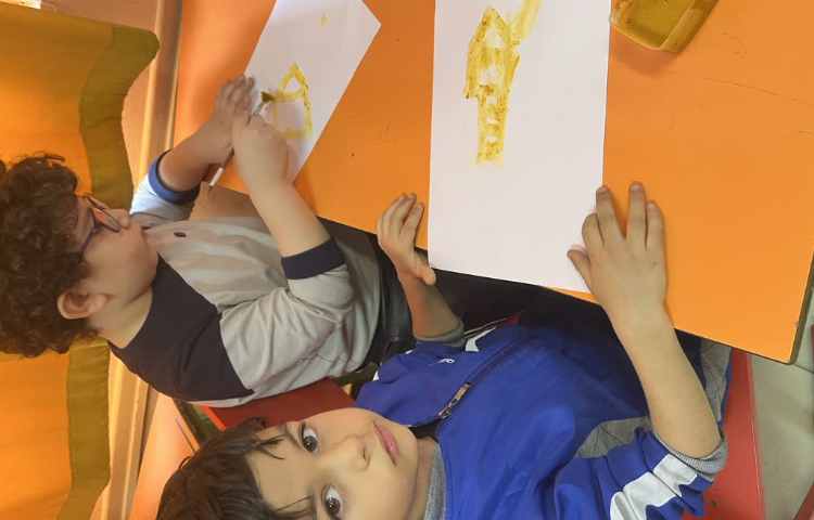 زنگ خوانداری( ایجاد انگیزه صدای ز نقاشی با زردچوبه) 1