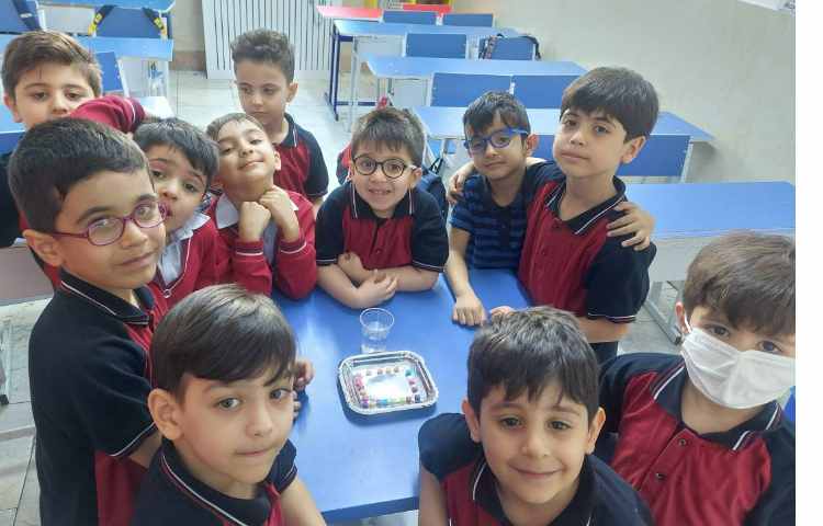 زنگ دانشمند کوچک ،آزمایش اسمارتیز رنگی 2