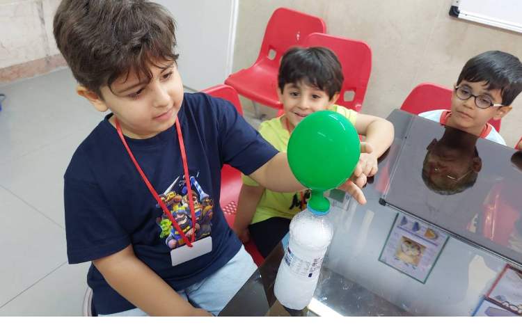 زنگ دانشمند کوچک بادکنک جادویی 5