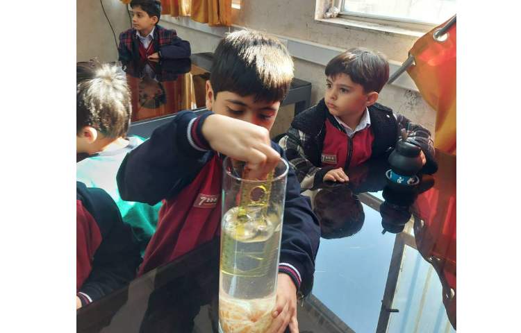 زنگ دانشمند کوچک کلاس 106 دهقان 4