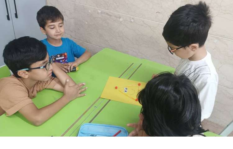 زنگ دست ورزی. ساخت اشکال هندسی با نی و پوم پوم 1