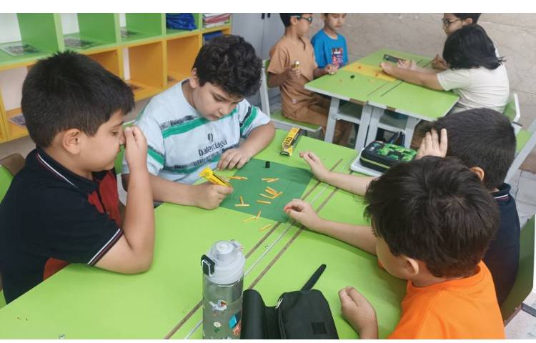 زنگ دست ورزی. ساخت اشکال هندسی با نی و پوم پوم 3