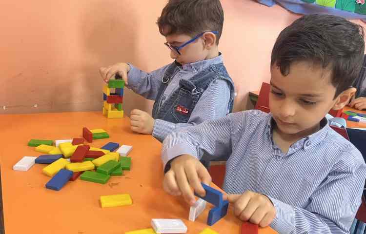 زنگ دومینو ساخت برج 2