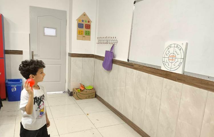 زنگ ریاضی-بازی جمع اعداد یک رقمی 5