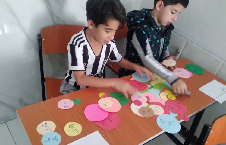 زنگ ریاضی:فصل دوم ، آموزش و تمرین عددنویسی(هزار) 3