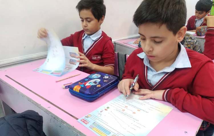 زنگ ریاضی : انجام تمرینات کتاب درسی و برگزاری طرح سنجش علوم 3