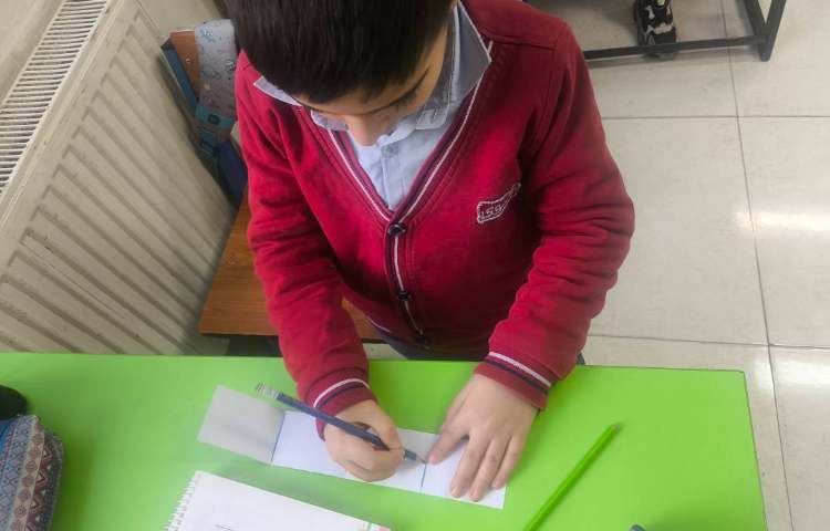 زنگ ریاضی اندازه‌گیری با ابزار ساخته شده 2