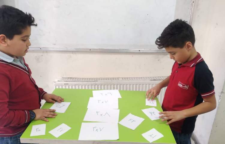 زنگ ریاضی: بازی سرعتی ضرب برای تثبیت یادگیری ضرب اعداد 4