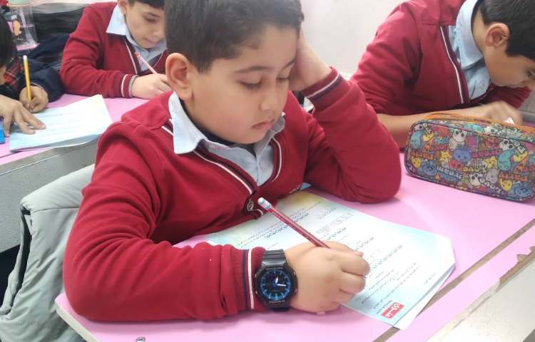 زنگ ریاضی برگزاری طرح سنجش ریاضی برگزار شد. 1