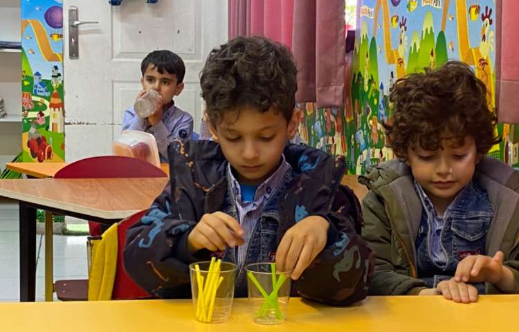 زنگ ریاضی به زبان انگلیسی و تمرین مفاهیم more و fewer 2