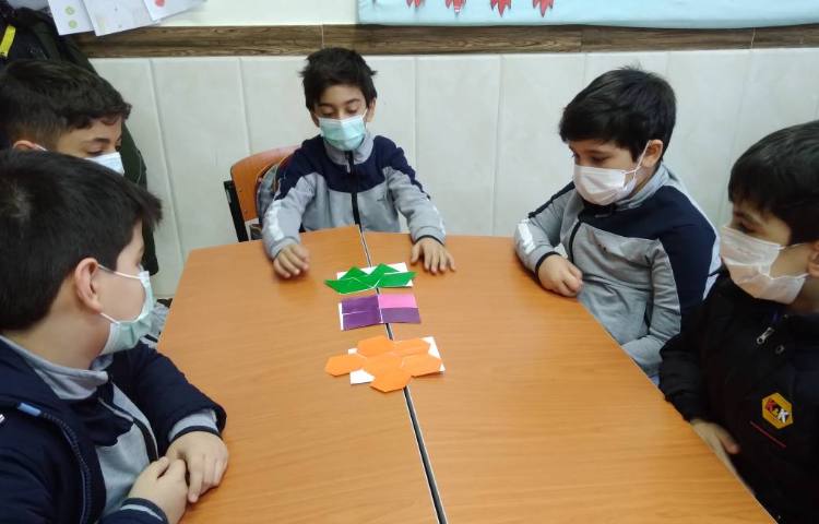 زنگ ریاضی : تدریس مساحت و رسیدن به واحد مناسب 2