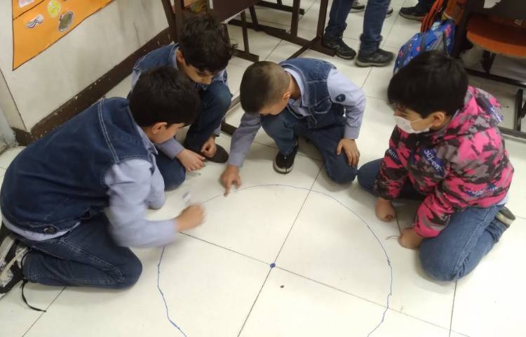 زنگ ریاضی: تدریس کشیدن دایره و معرفی مرکز دایره