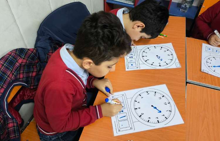 زنگ ریاضی - تمرین مبحث ساعت 4