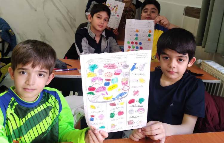 زنگ ریاضی: تمرین و تکرار ضرب با کاربرگ تلفیقی ریاضی و فارسی 3