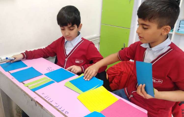 زنگ ریاضی: جمع و تفریق‌های 4 رقمی با شکل 3