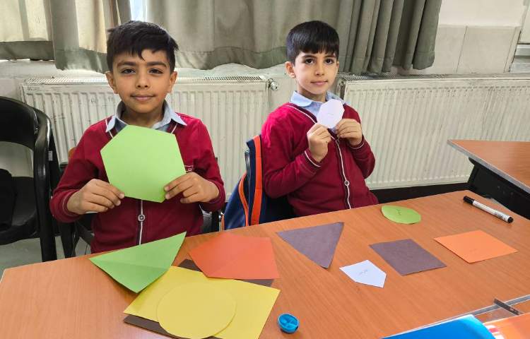 زنگ ریاضی دستت ورزی مشخص کردن ضلع و گوشه در اشکال هندسی 1