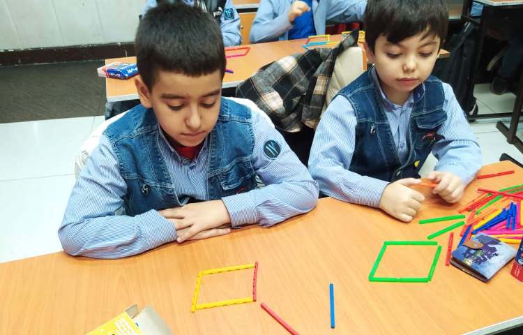 زنگ ریاضی - دستورزی ساخت اشکال هندسی با چوب خط 1