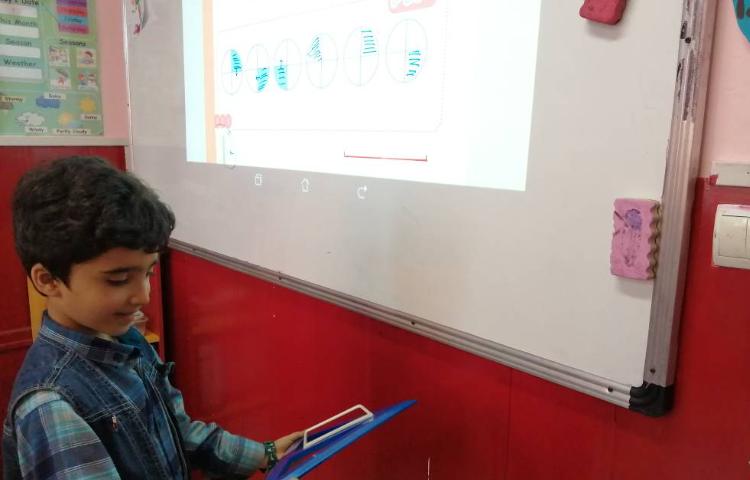 :زنگ ریاضی، دست ورزی اعداد سه رقمی و کسر 4