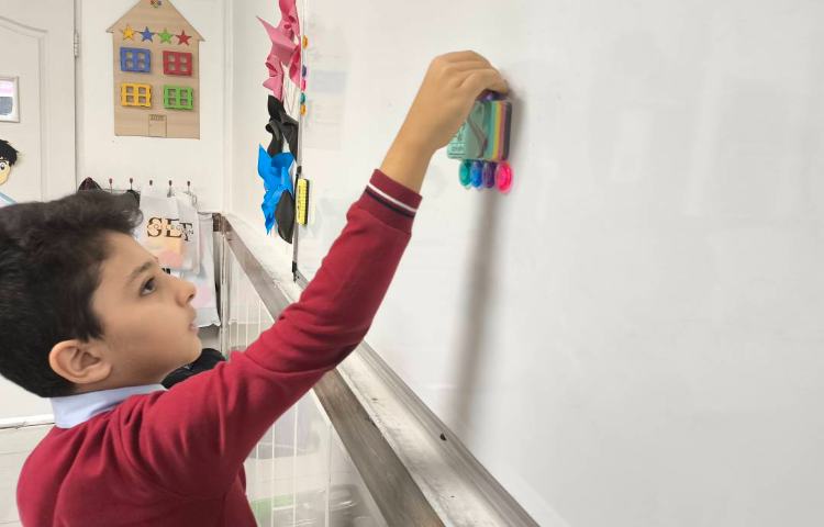 زنگ ریاضی دست ورزی اندازه‌گیری وسایل با موارد مختلف 4