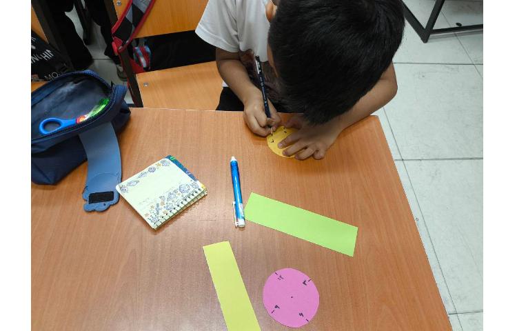 زنگ ریاضی - دست ورزی ساعت 4