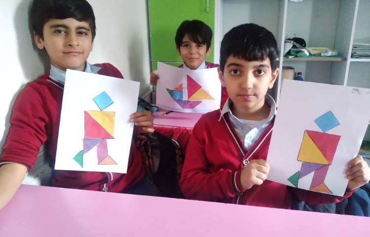 زنگ ریاضی: دست‌ورزی شکل تانگرام 2