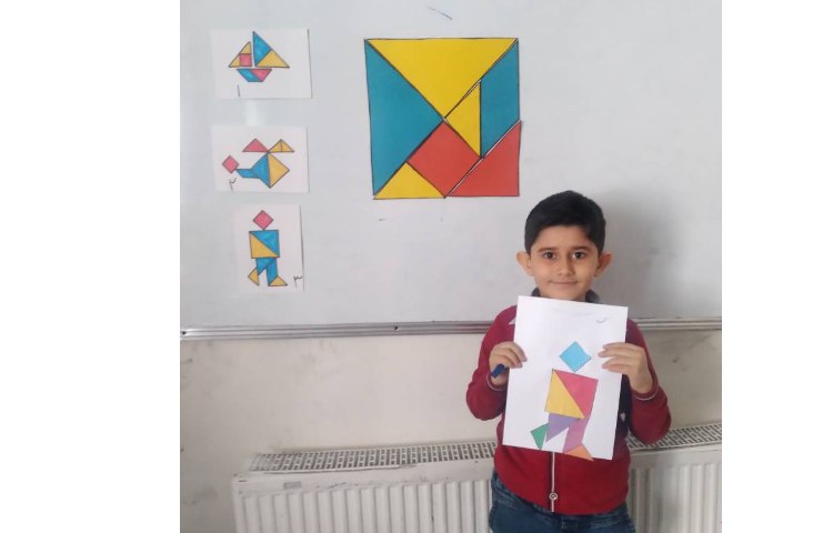 زنگ ریاضی: دست‌ورزی شکل تانگرام 4