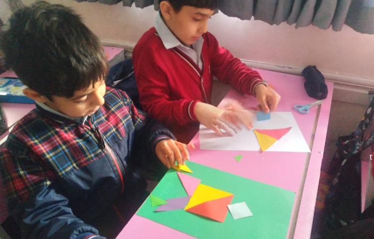 زنگ ریاضی: دست‌ورزی شکل تانگرام 5