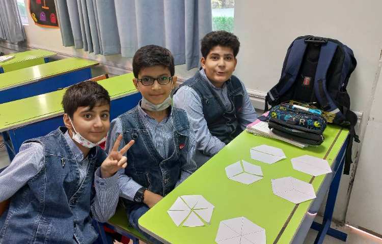 زنگ ریاضی مبحث جمع و تفریق ریاضی همراه با دست ورزی 2