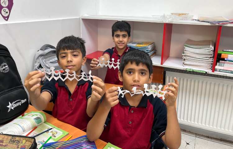 زنگ ریاضی : کاردستی الگوهای متقارن 3