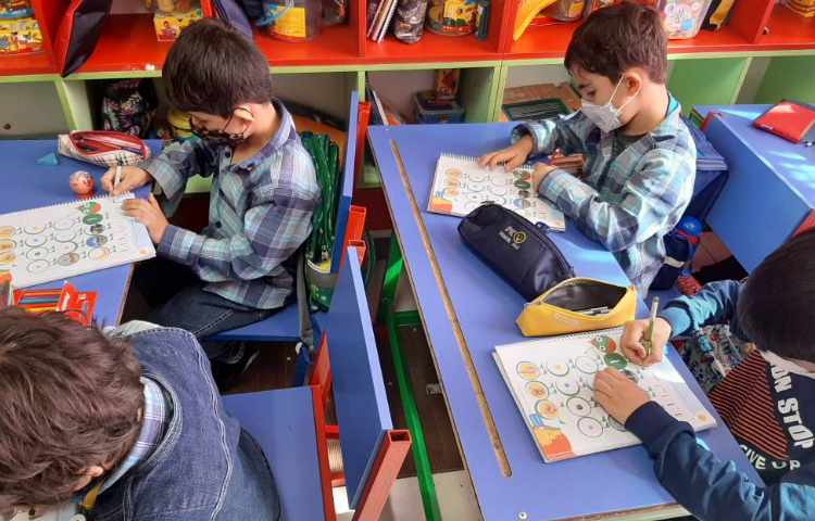 :زنگ ریاضی کلاس سیب 2